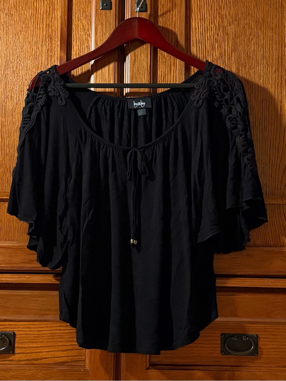 by & by Crochet Shoulder Peasant Boho Blouse Flutter Dolman Sleeve Romantic